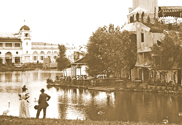 Tourists take in a lakeside view of the Negro Building during Tennessee’s Centennial Exposition in 1897. The contribution of Black Americans to this and other World’s Fairs remains a little known aspect of the sites’ histories.