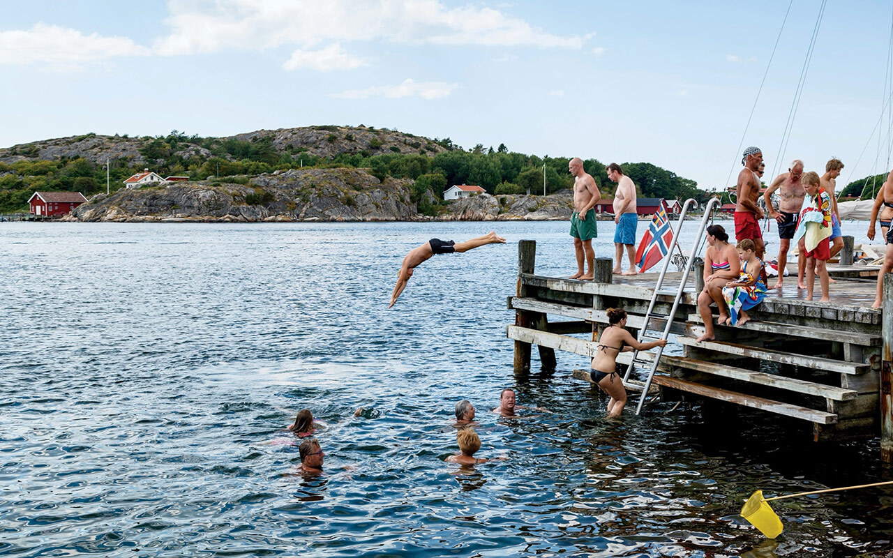 The water may be chilly, but that doesn’t stop Grebbestad swimmers from diving in.