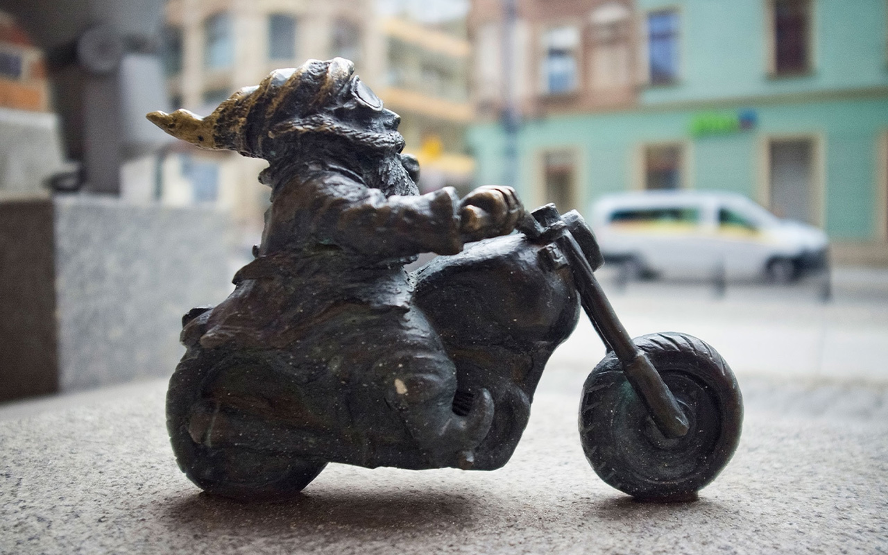 Bronze dwarf statues can be found throughout Wrocław.