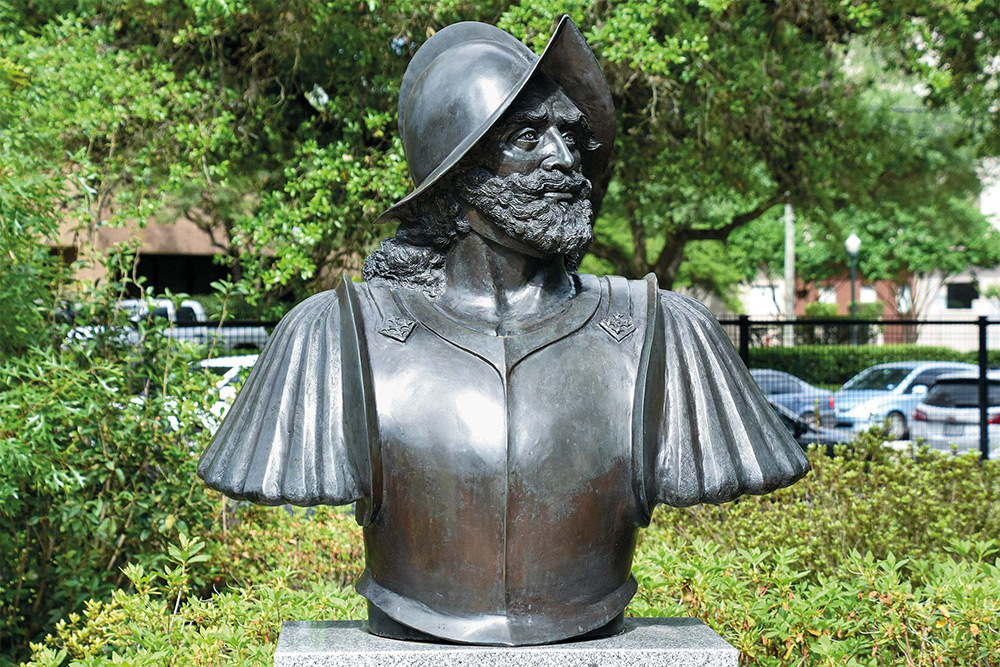 A bronze statue of Cabeza de Vaca statue in Houston, Texas