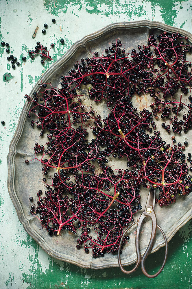 A picture of a bowl full of berries