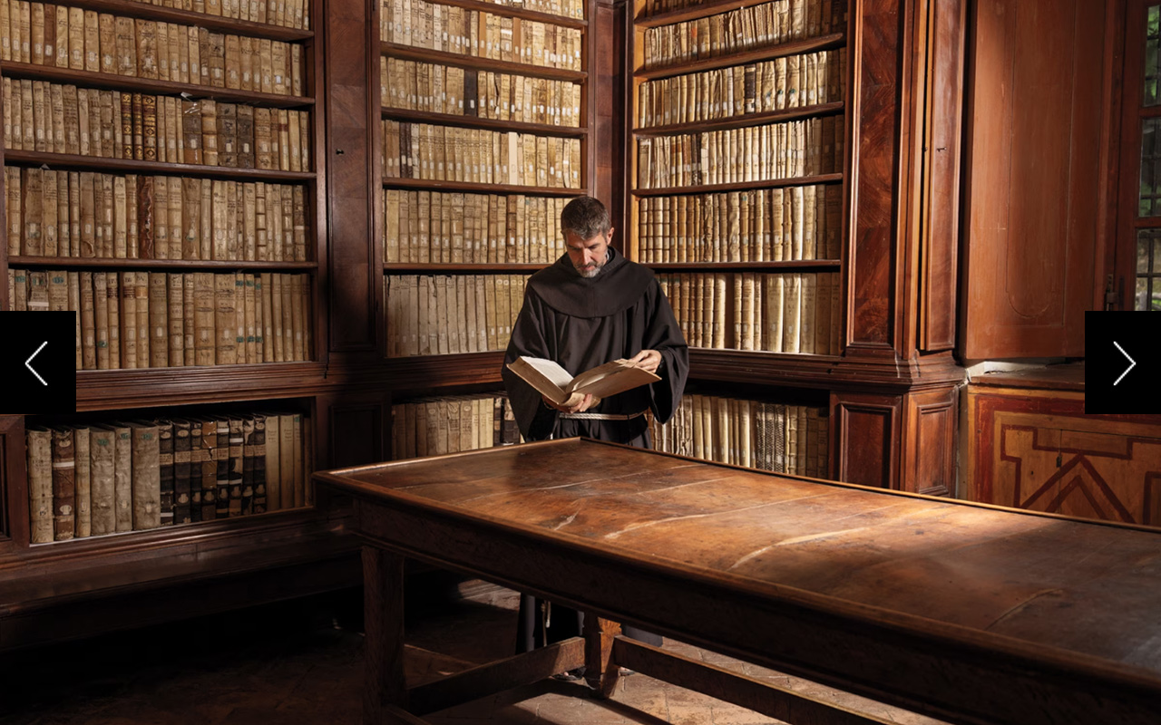 The ancient library of Tuscany’s La Verna sanctuary is home to over 5,000 printed volumes. However, their use is reserved for resident friars. 