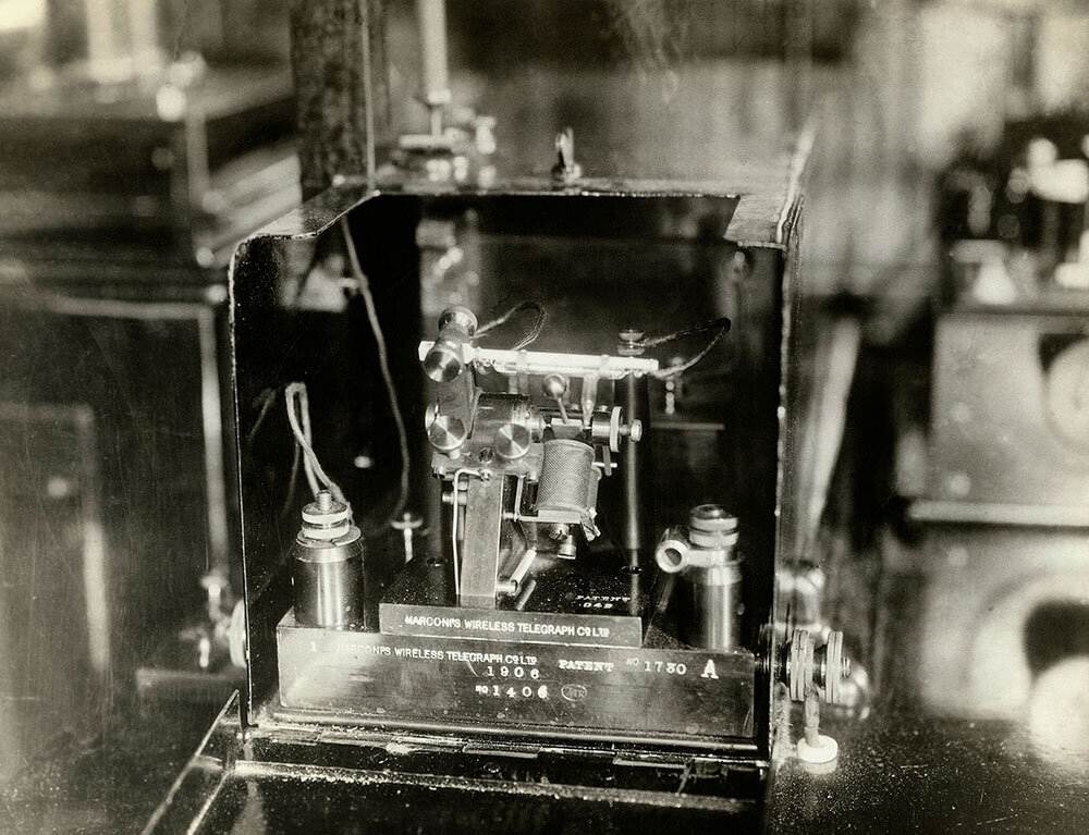 a component of the Macaroni telegraph