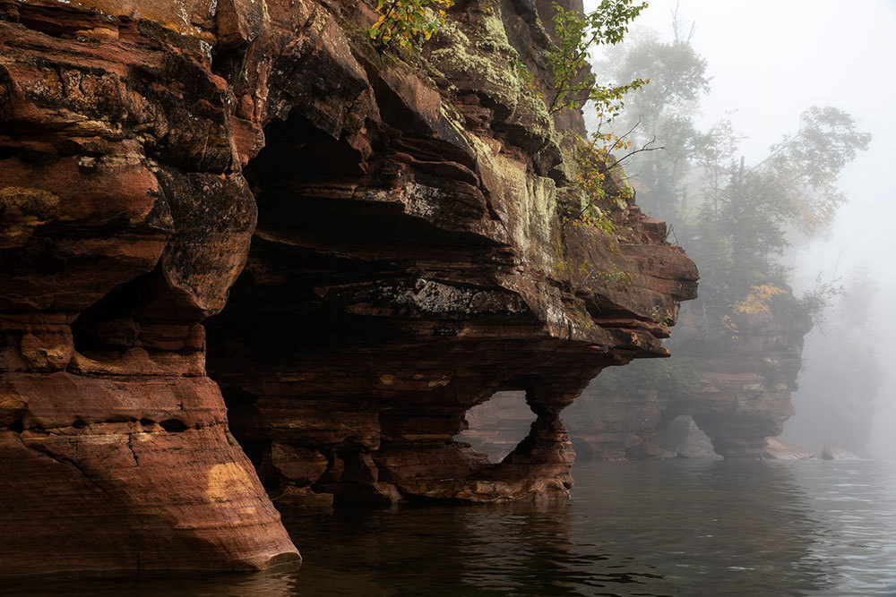 A picture of a rocky cliffs along a shore