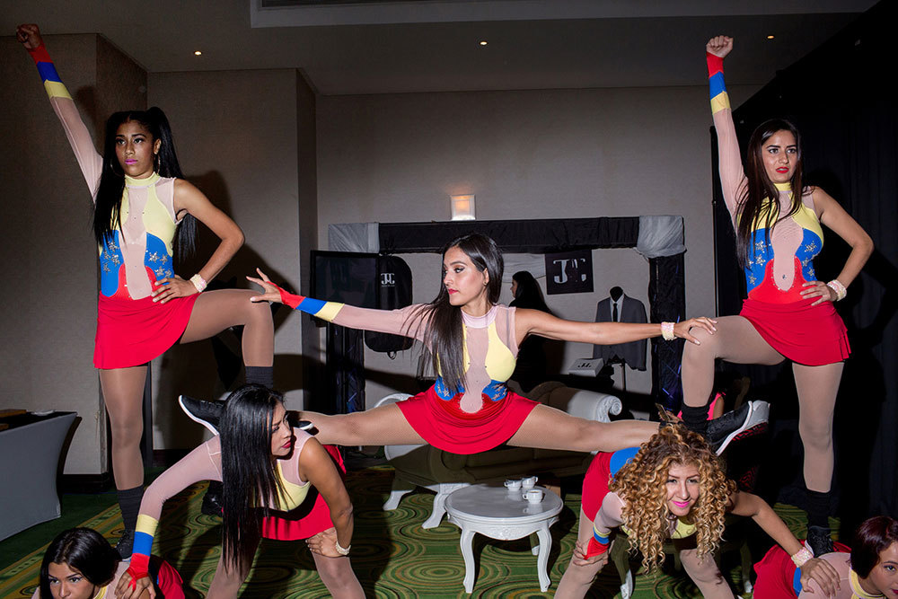 Women cheerleaders