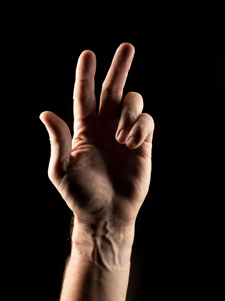 permanently bent fingers. should you blame the neanderthals?