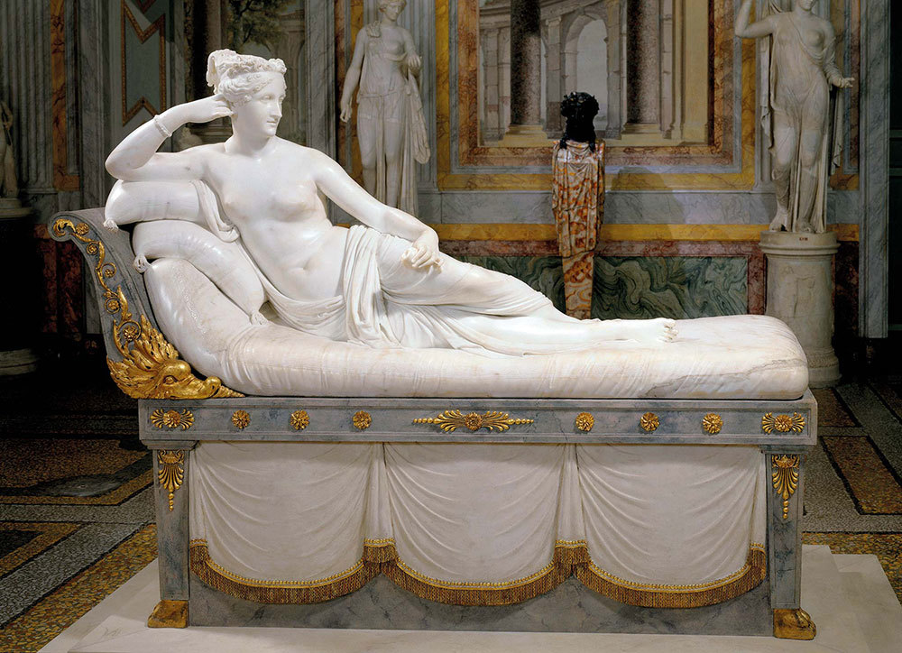 A sculpture of Pauline Bonaparte