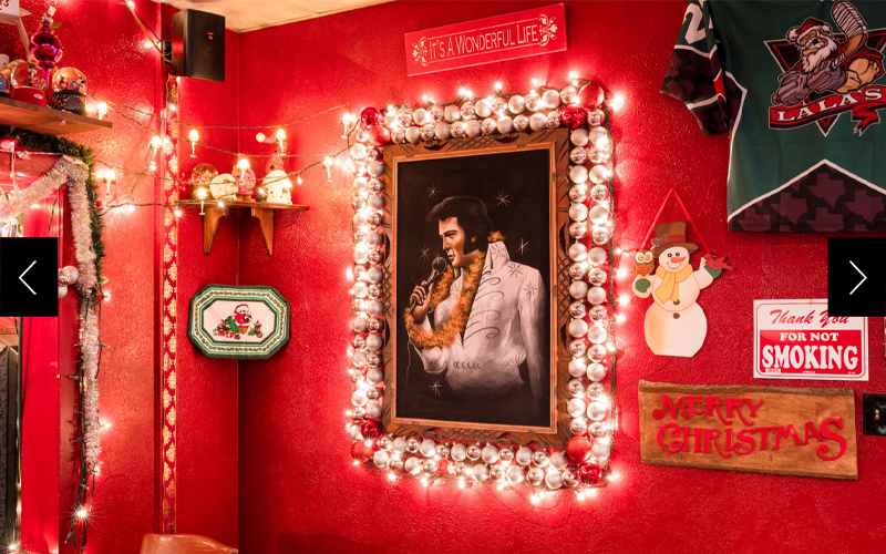 La La’s Little Nugget Bar in Austin, Texas is well-known for its vivid, year-round Christmas decorations. 