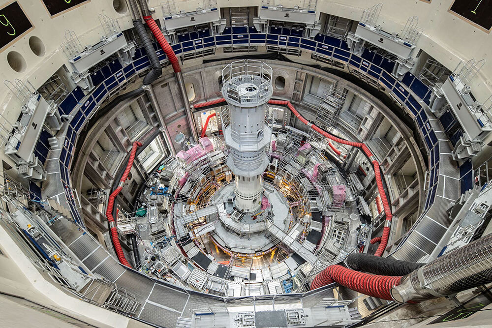 An experimental fusion energy component