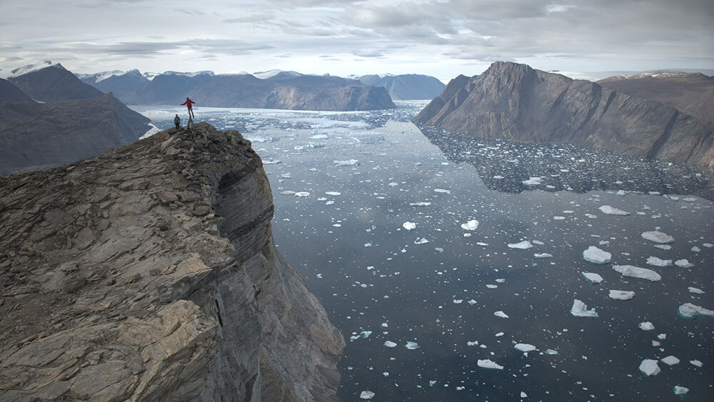 two world-renowned climbers, Free Solo‘s Alex Honnold and Hazel Findlay