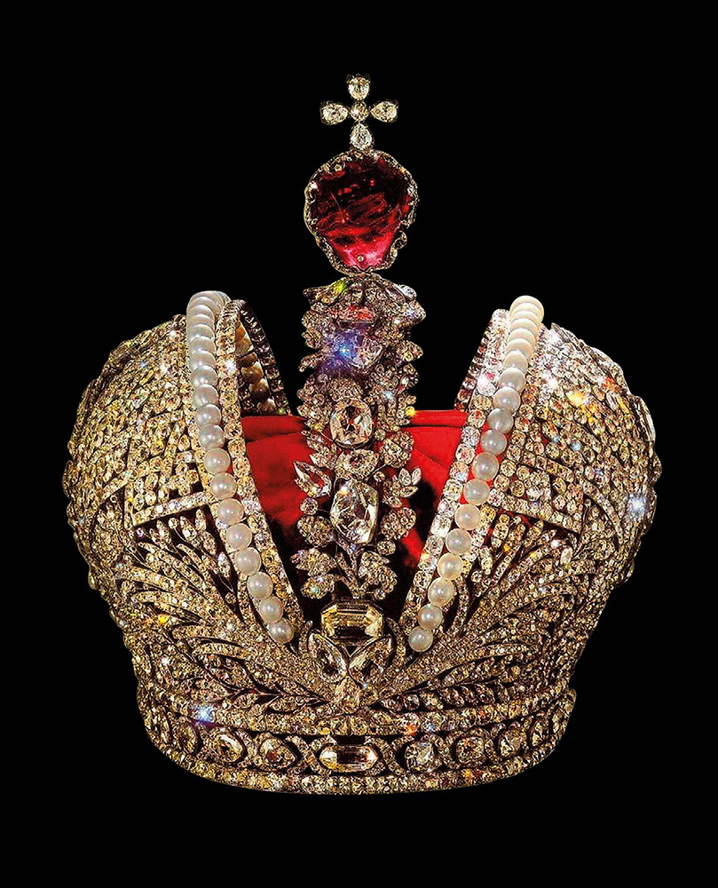 Encrusted with some 5,000 diamonds and a 398-carat red spinel, defined imperial power for 155 years—until tsarist rule ended in 1917.