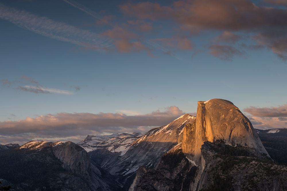 Half dome at sunset seen from Glacier Point in Yosemite National Park