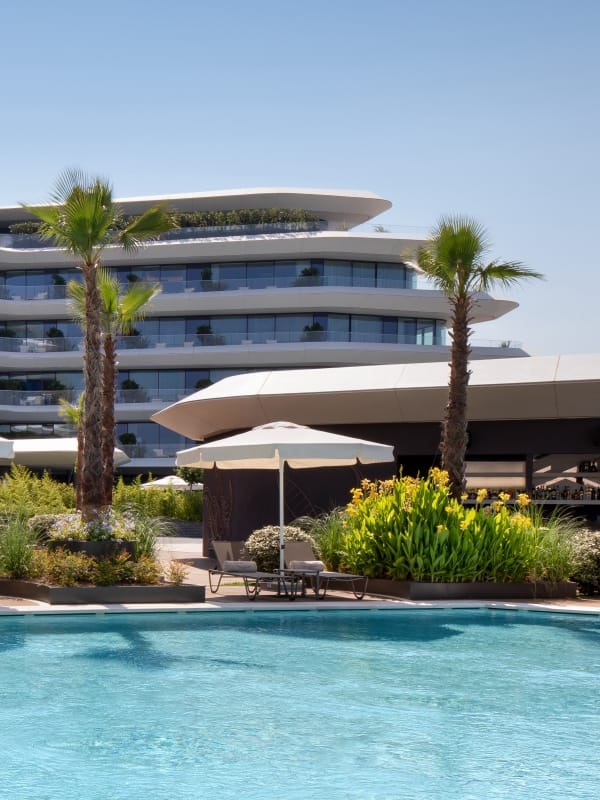 Apply for the Marriott Bonvoy American Express Card.