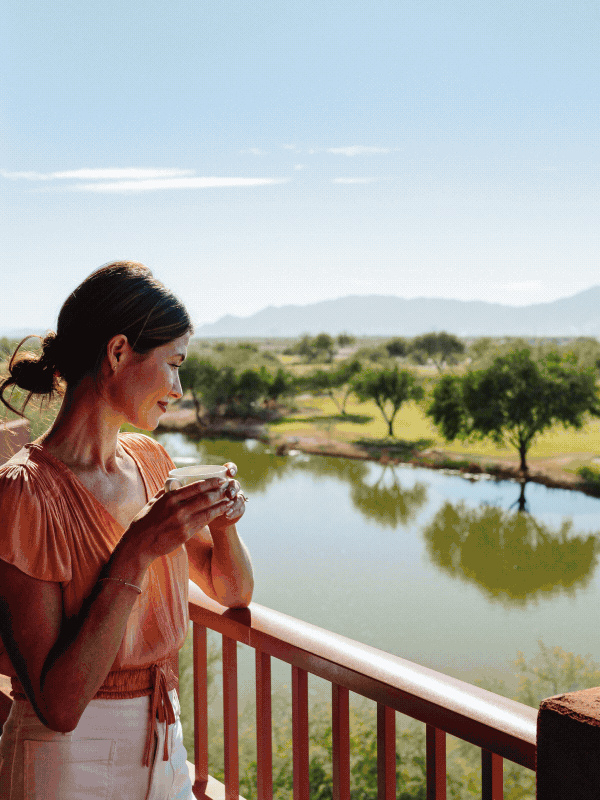 Animation featuring people enjoying Marriott experiences.