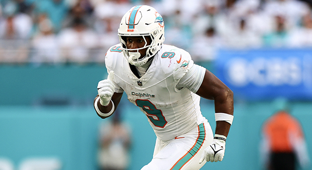 New Steelers TE Jonnu Smith on trade from Dolphins: 'Got to go where I am appreciated'