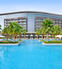 Hotel resort with a pool view in Abu Dhabi