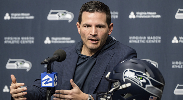 New Seahawks HC Mike Macdonald to call defensive plays