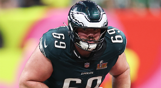 Eagles OL Landon Dickerson to undergo minor procedure on knee, aims to be ready for Week 1