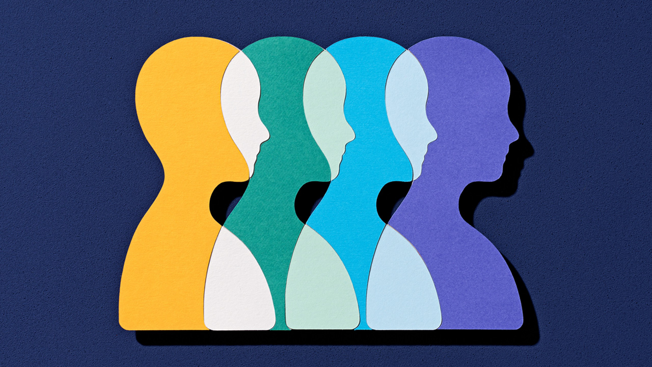 An image linking to the web page “The CEO’s role in leading transformation” on McKinsey.com.