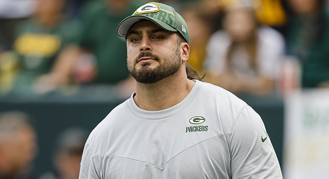 Green Bay places Bakhtiari (knee) on IR