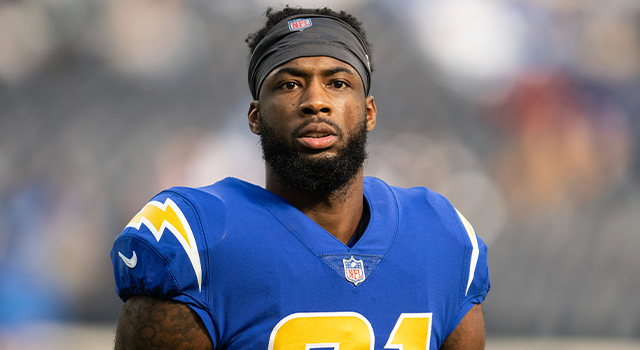 Chargers release WR Mike Williams