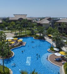 Dubai resort with a pool