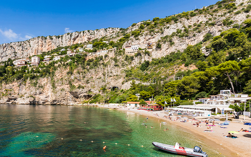 Please be respectful of copyright. Unauthorized use is prohibited.
Sitting between Nice and Monaco, Plage Mala's white sands offer a quieter escape in the heart of the French Riviera.