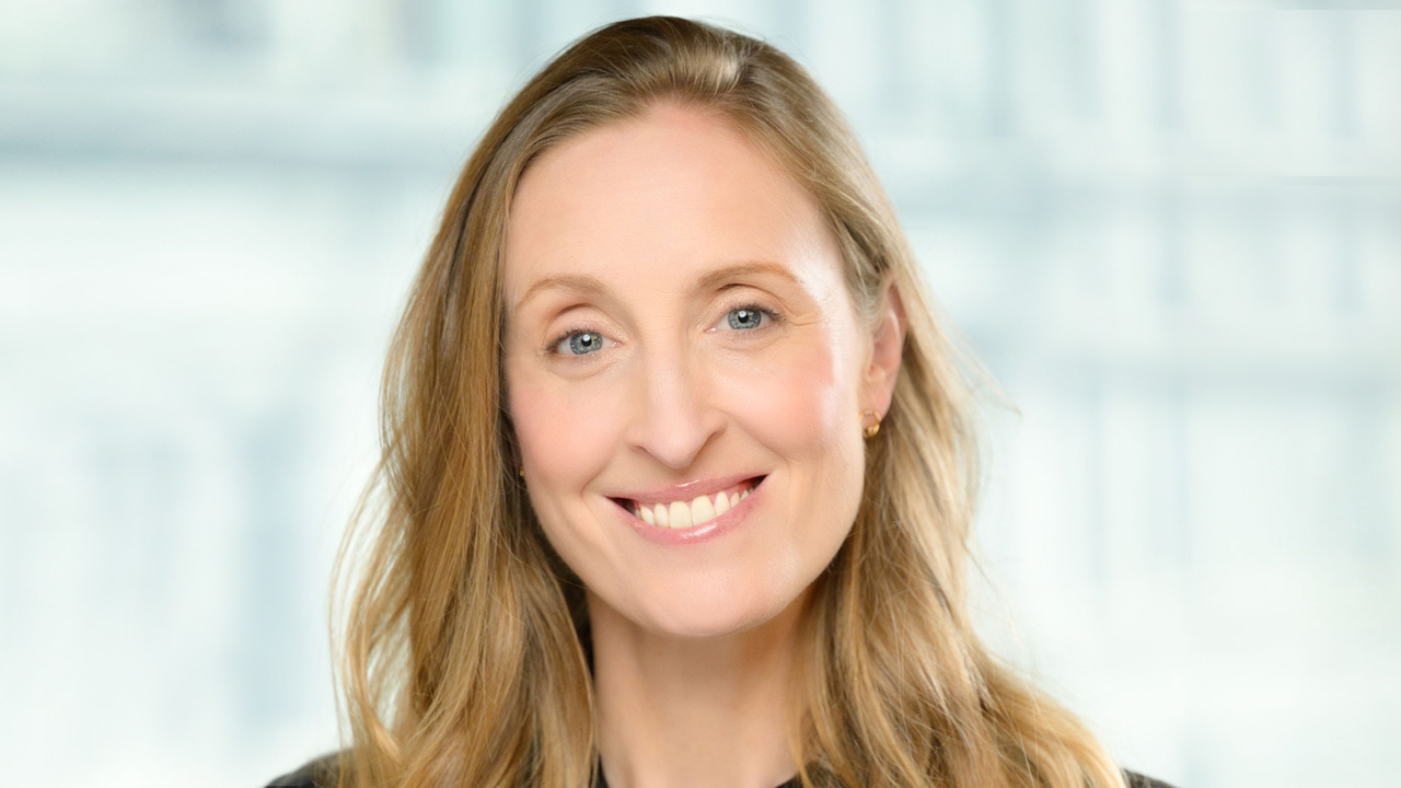 An image linking to the web page “Author Talks: Rewiring to outcompete with AI” on McKinsey.com.